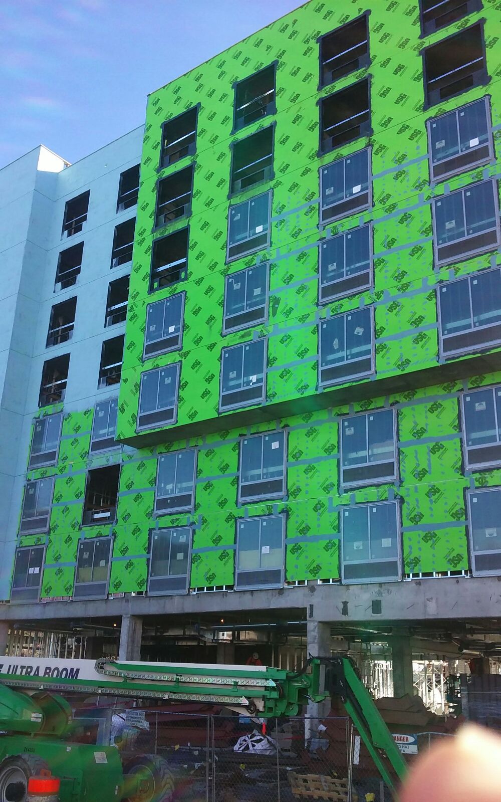 Multi-story window installation commercial glass project completed by GlassXperts in Atlanta, Georgia